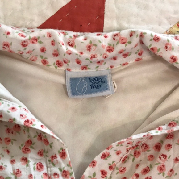 Flowered maternity top - Picture 2 of 2